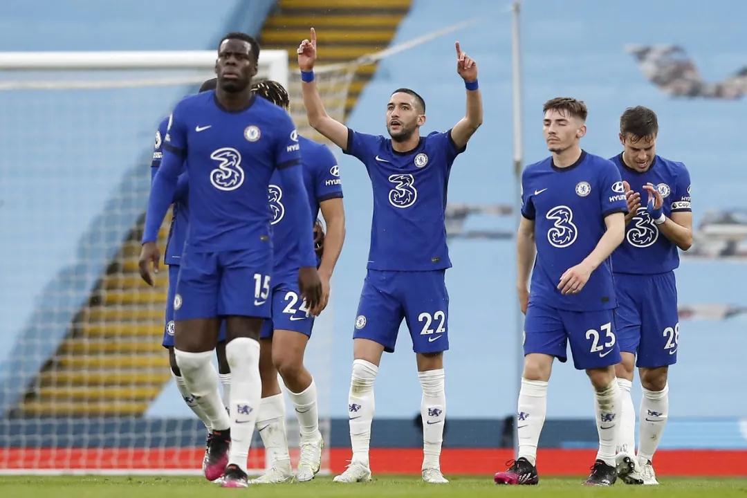 الأهلياليوممباشرالسعوديتغطيةحيةومباشرةلأهمالأحداث