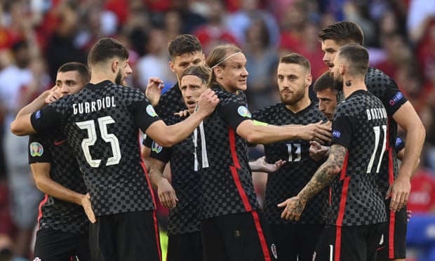 أفضل لاعب في الدوري الإنجليزي 2023من يستحق اللقب؟
